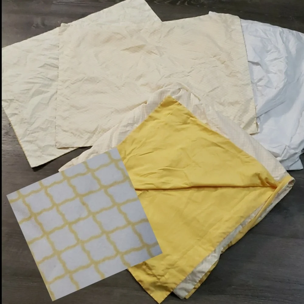 Amazon Basics Set:  Duvet Cover, 2 Pillow Shams and White Bed Skirt Full/Queen